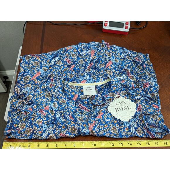 Knox Rose Blouse XS Flutter Sleeve Boho Feather Top Blue Floral Ruffle Button - Picture 3 of 8